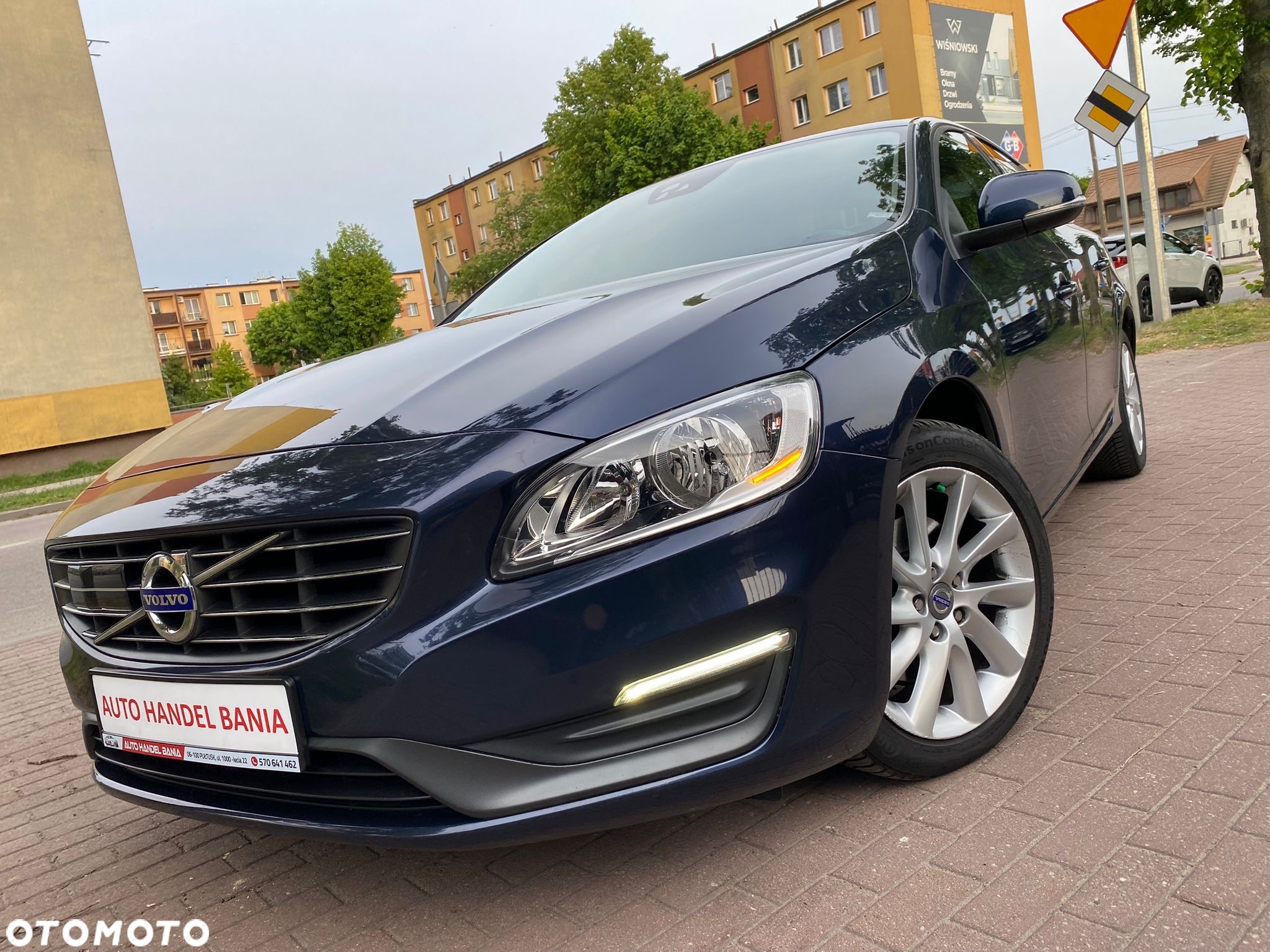 Volvo S60 D4 Drive-E Kinetic - 36