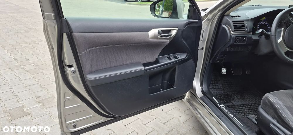 Lexus CT 200h Business - 18