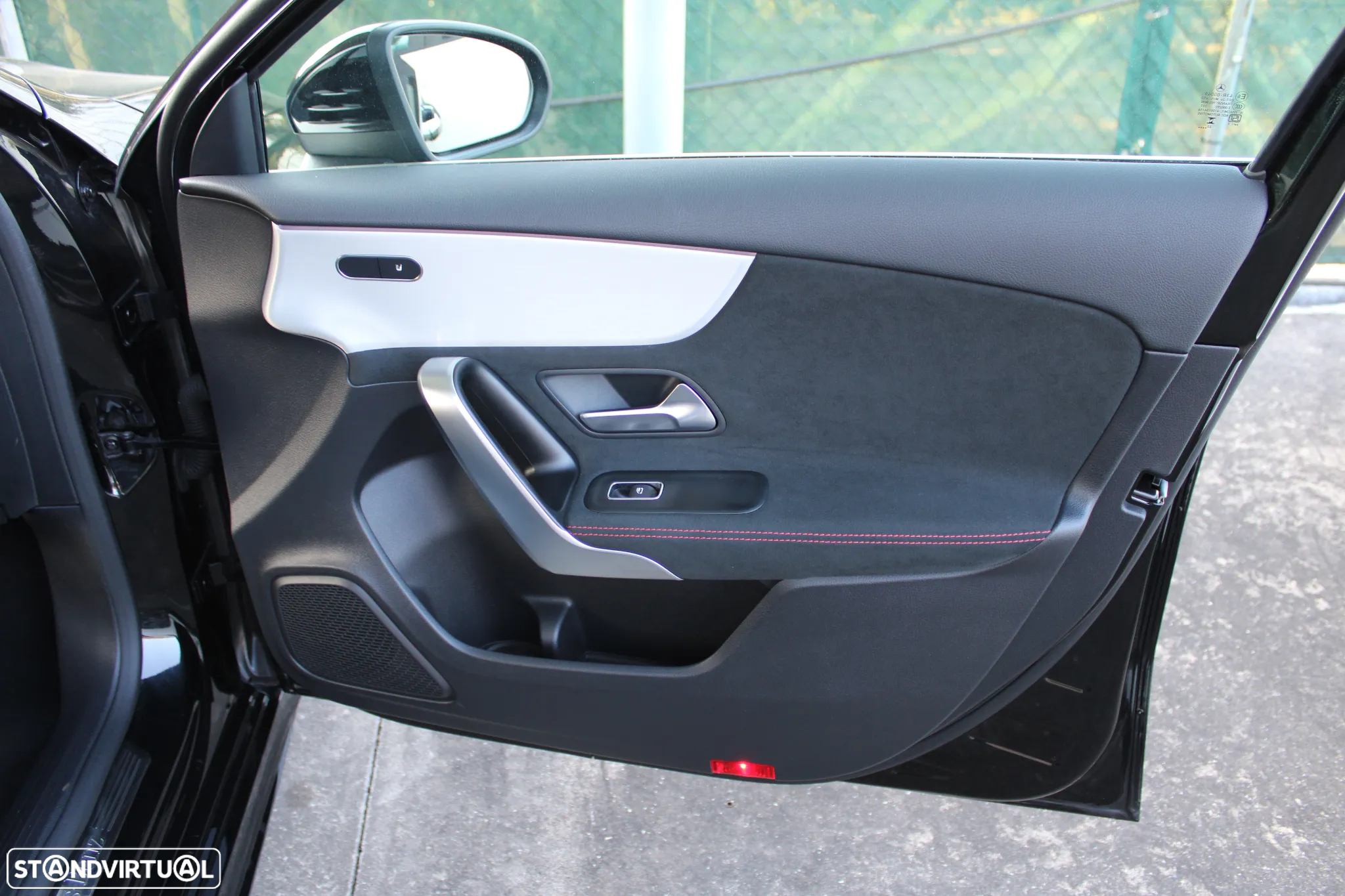 Mercedes-Benz A 200 AMG Line Aut. - 42