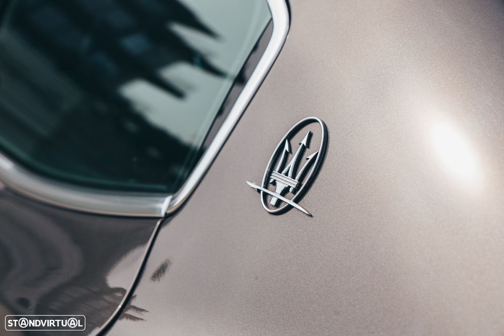 Maserati Ghibli Auto - 23