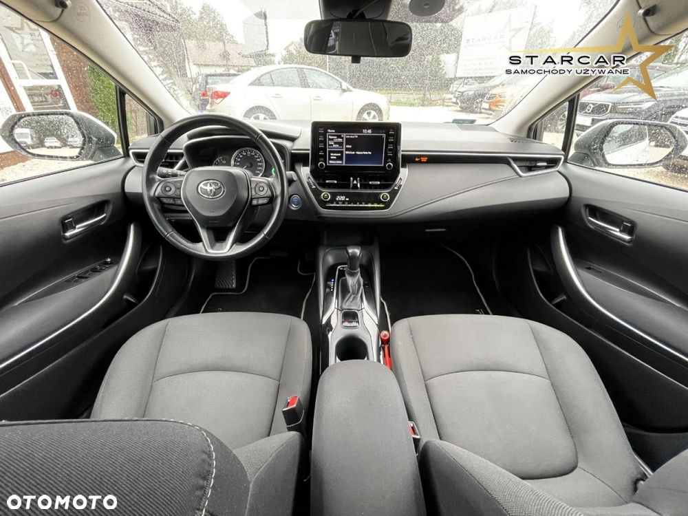 Toyota Corolla - 12