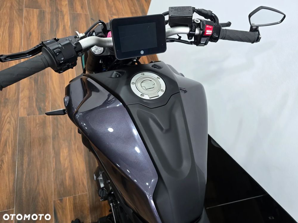 Yamaha MT - 9