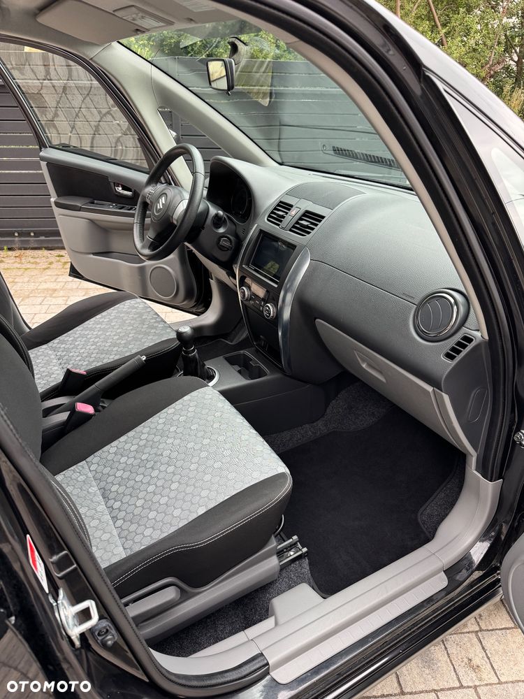 Suzuki SX4 1.6 VVT 4x4 Limited - 12