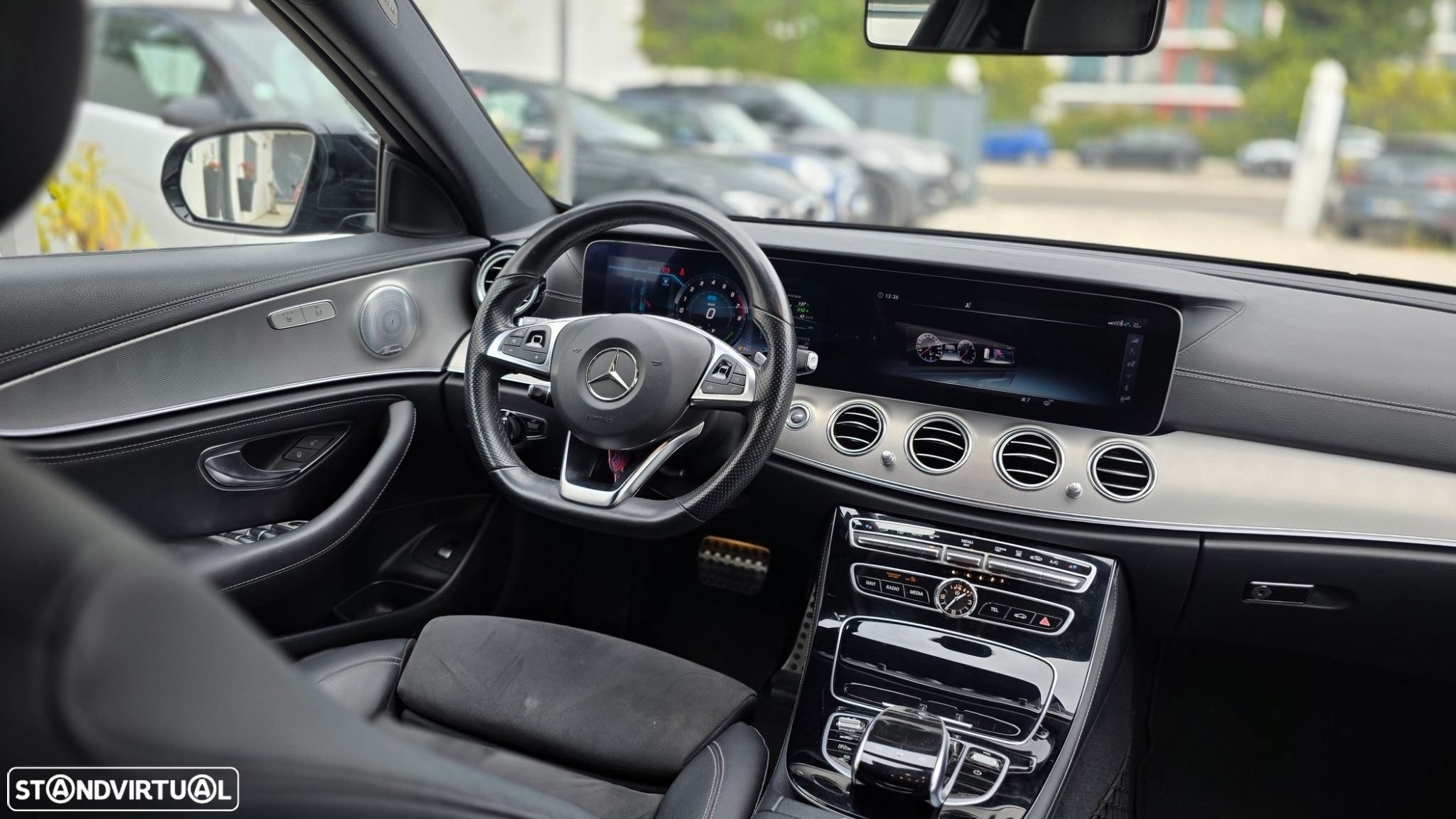 Mercedes-Benz E 350 e AMG - 15