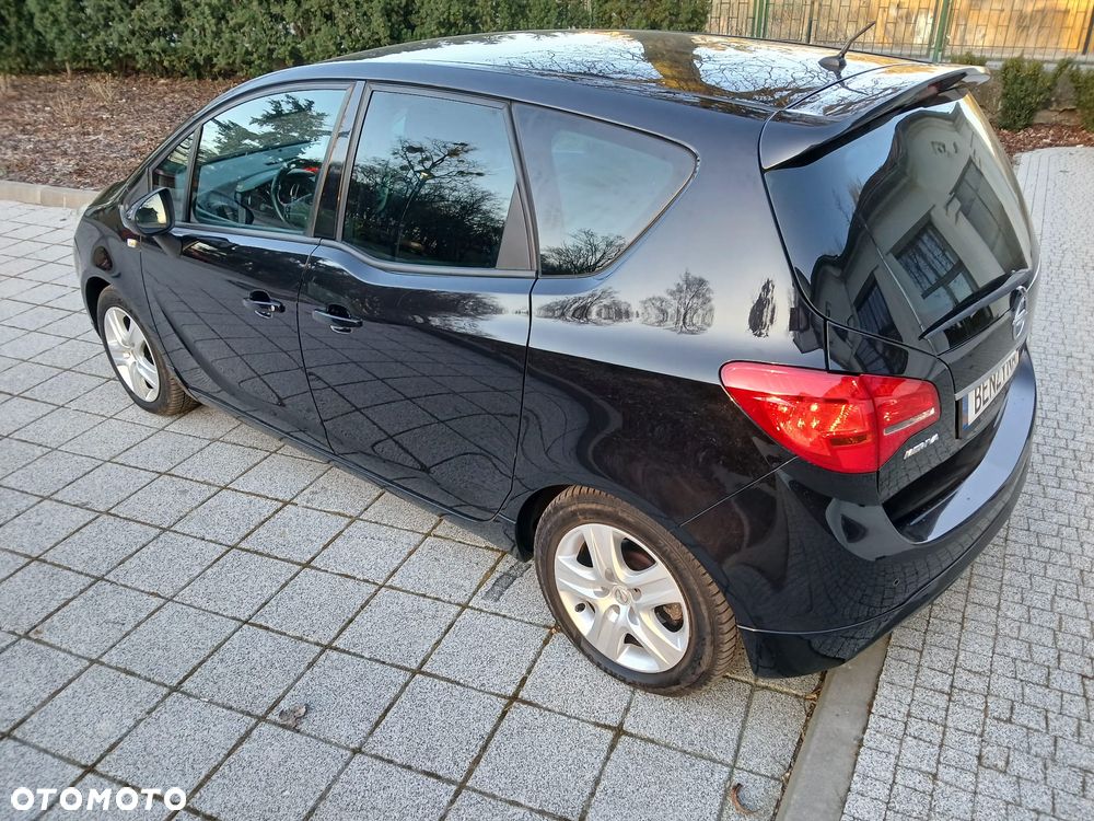 Opel Meriva - 26