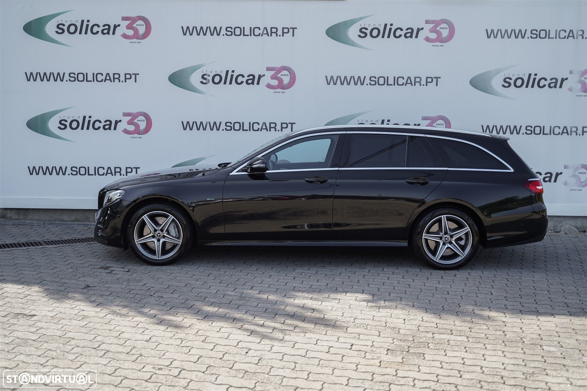 Mercedes-Benz E 300 de AMG Line - 11
