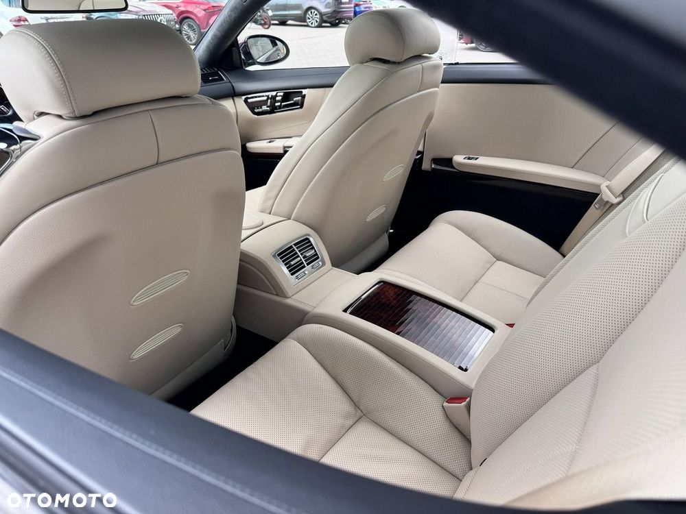 Mercedes-Benz CL 500 4Matic 7G-TRONIC - 18