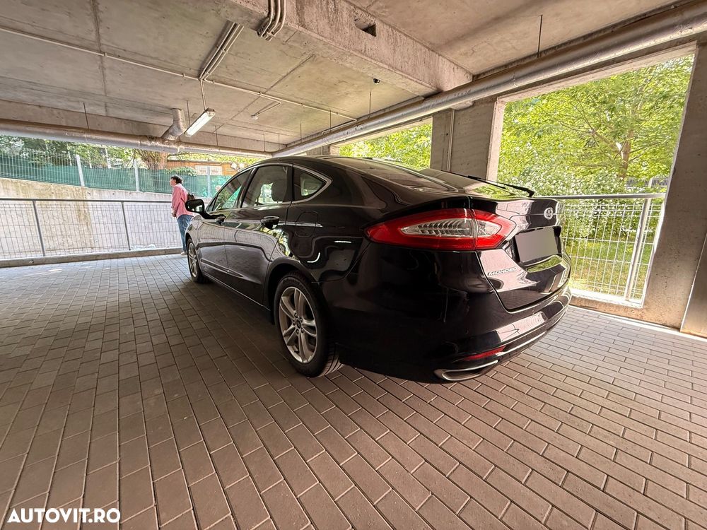 Ford Mondeo 2.0 TDCi Powershift AWD Titanium - 5