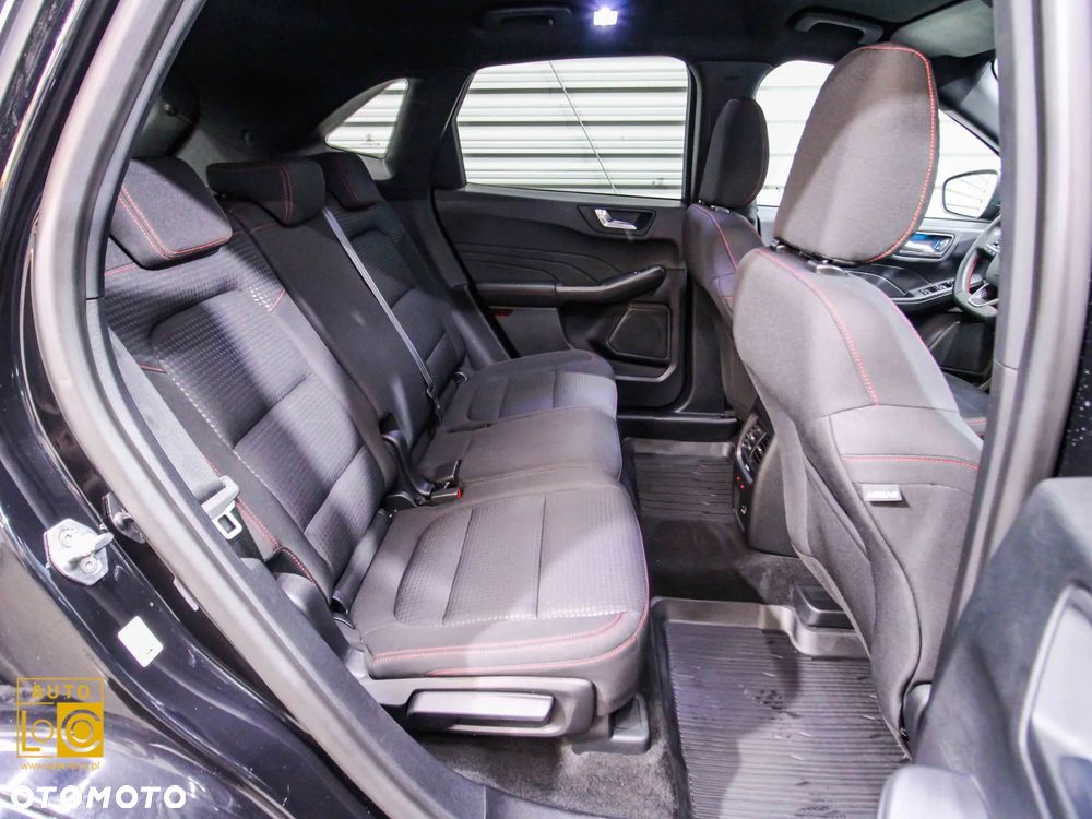 Ford Kuga 1.5 EcoBoost FWD ST-Line - 11