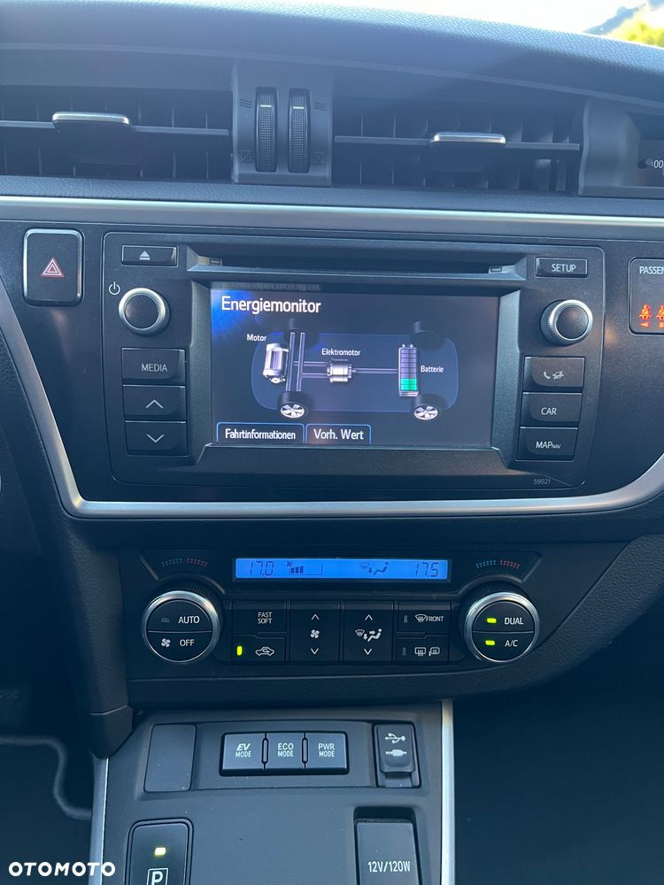 Toyota Auris - 31