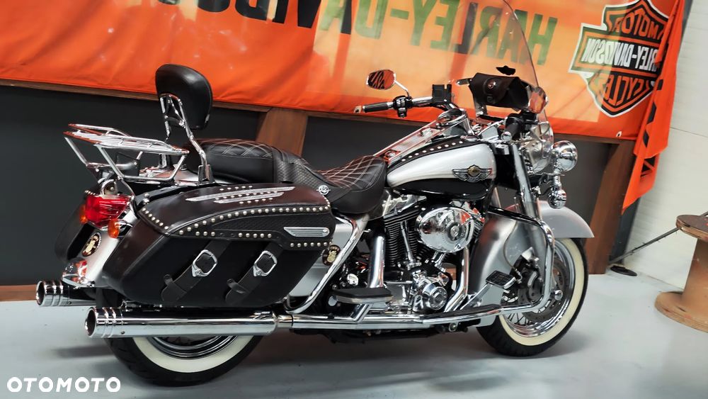 Harley-Davidson Touring Road King - 3