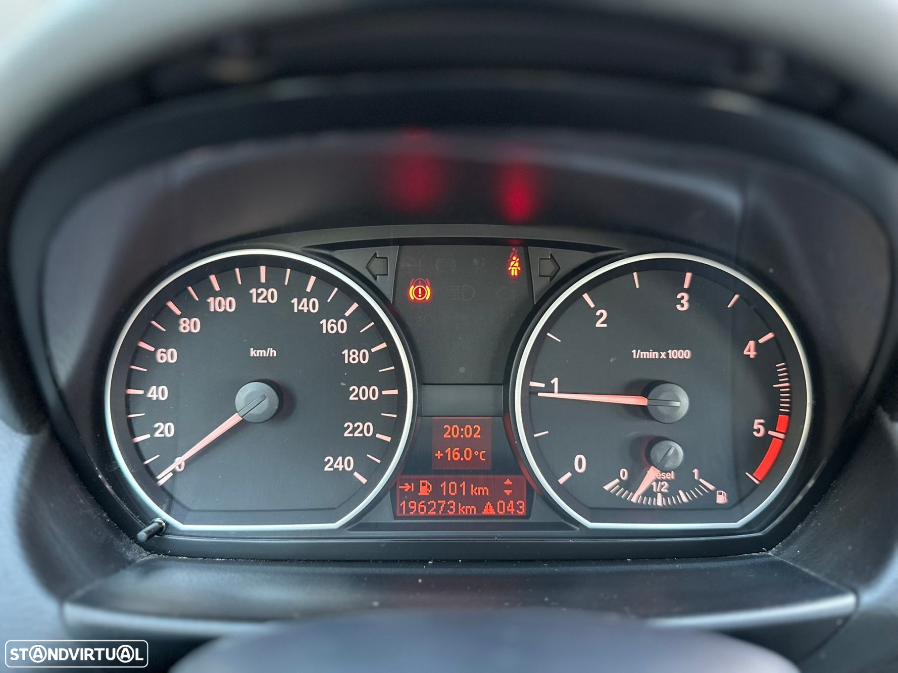BMW 118 d - 12