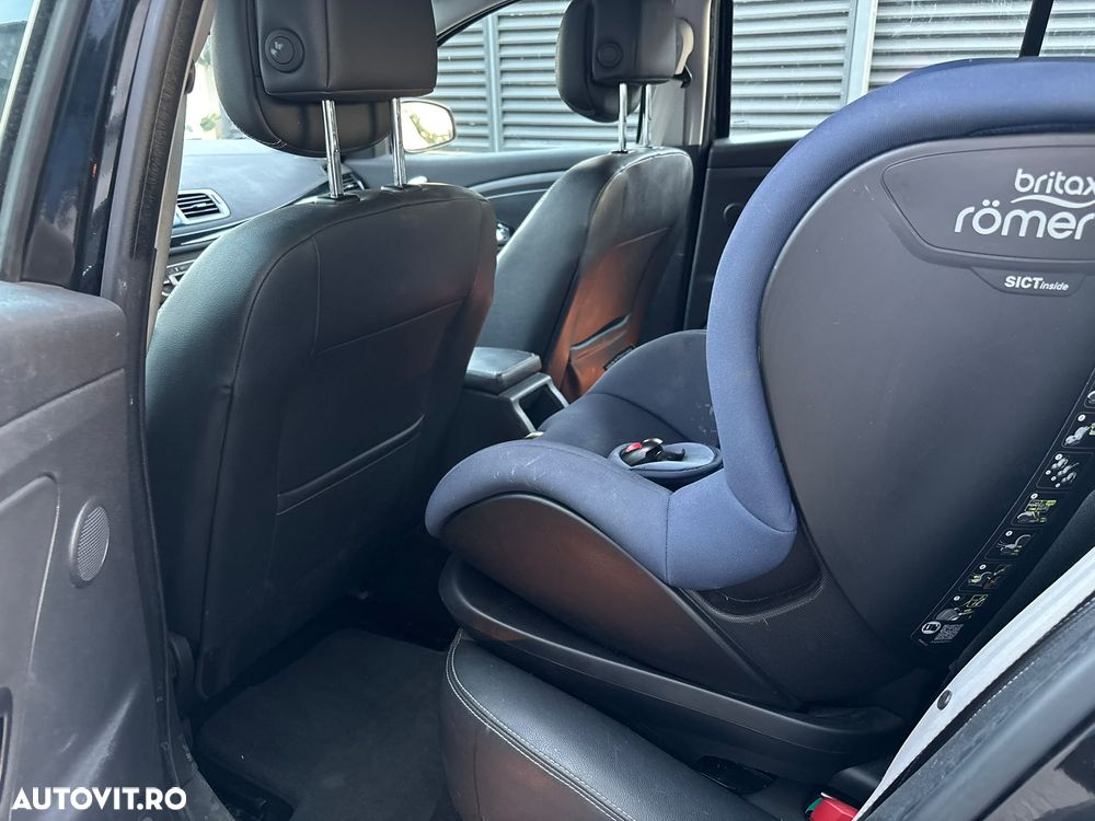 Renault Megane 1.5 dCi EDC Olympic - 9