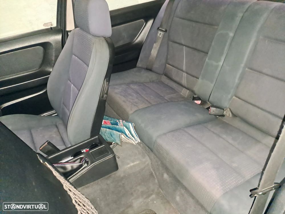 BMW 318 tds Compact - 7