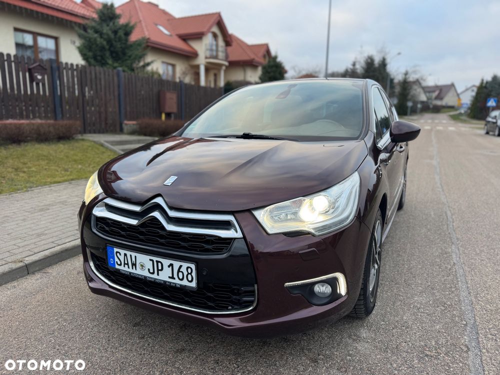 Citroën DS4 HDi 165 Urban Show - 2