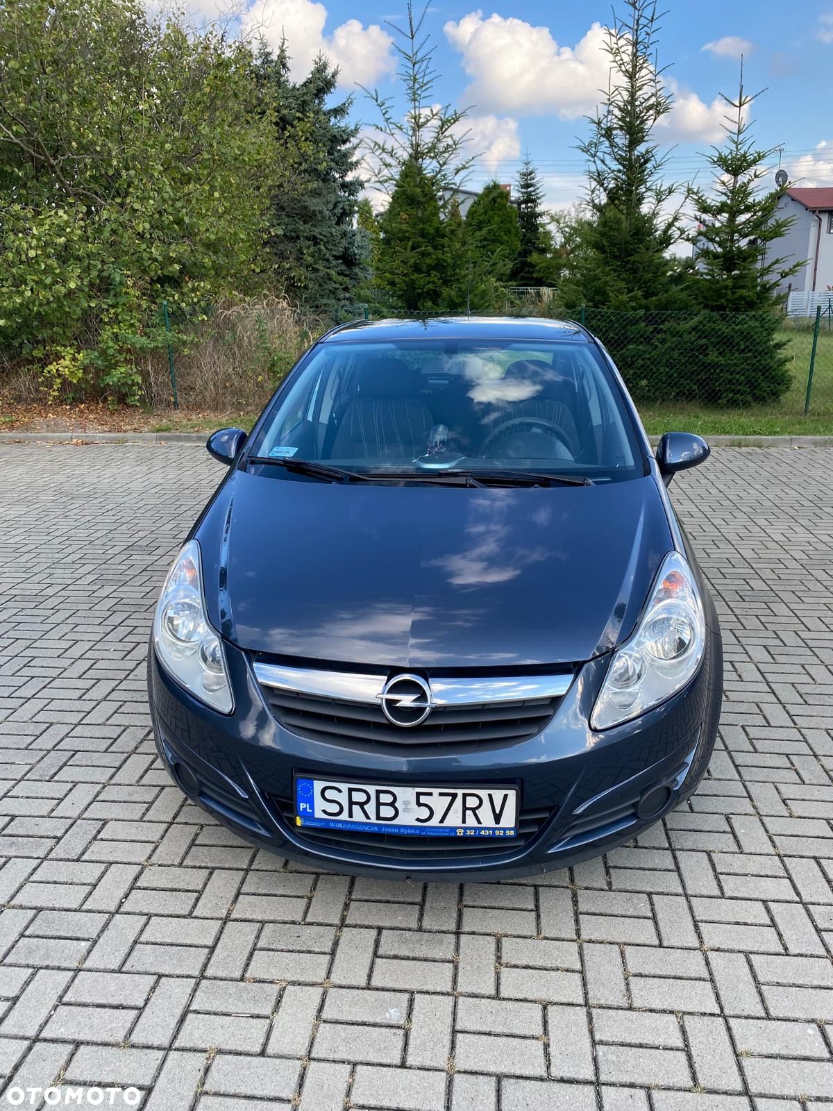 Opel Corsa 1.2 16V Essentia - 1