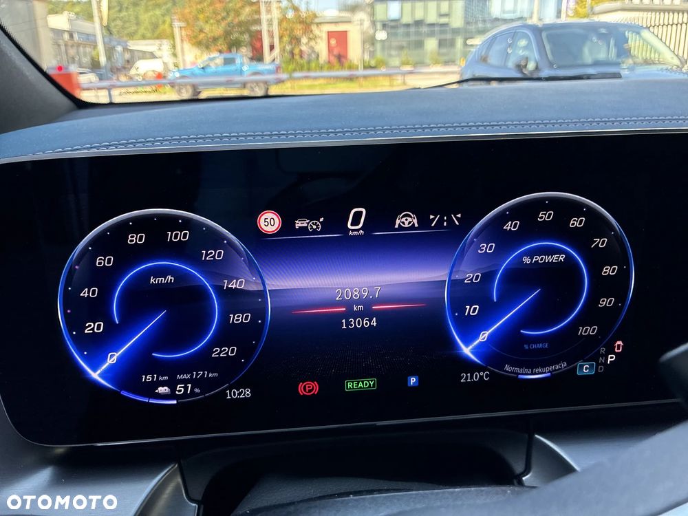 Mercedes-Benz EQV 300 90kWh - 18