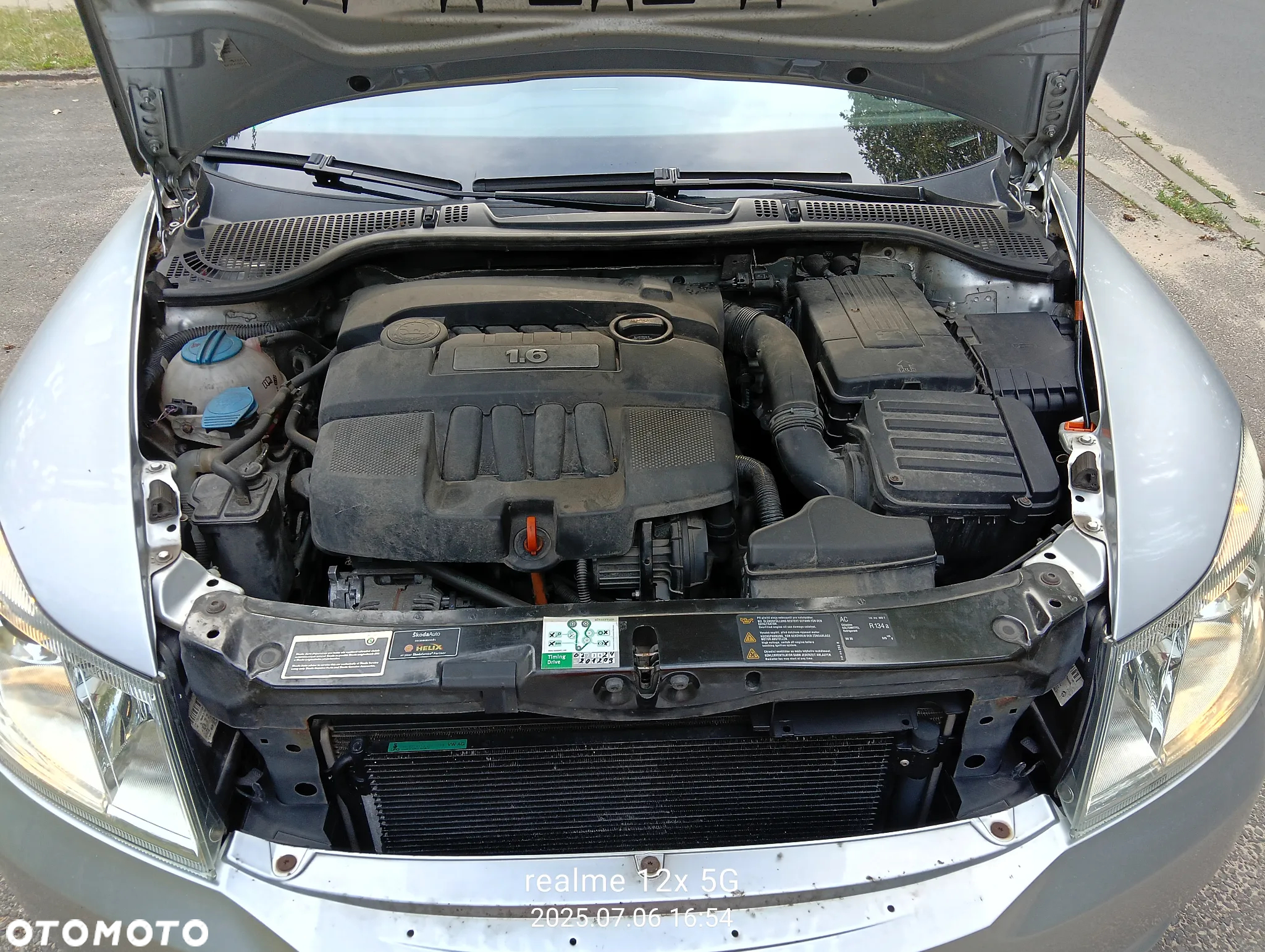 Skoda Octavia 1.6 Ambition - 11