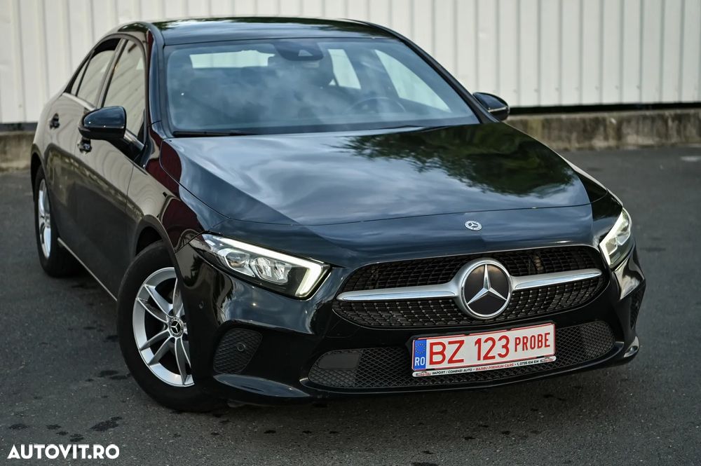 Mercedes-Benz A 180 d 7G-DCT - 3
