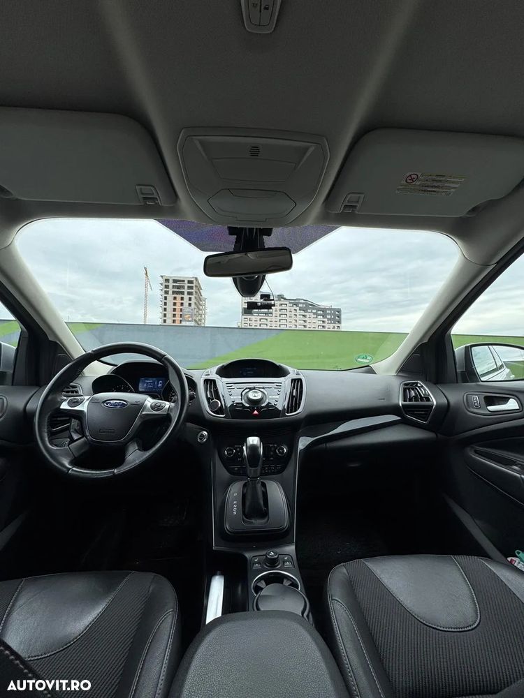 Ford Kuga 2.0 TDCi Powershift 4WD Titanium - 7