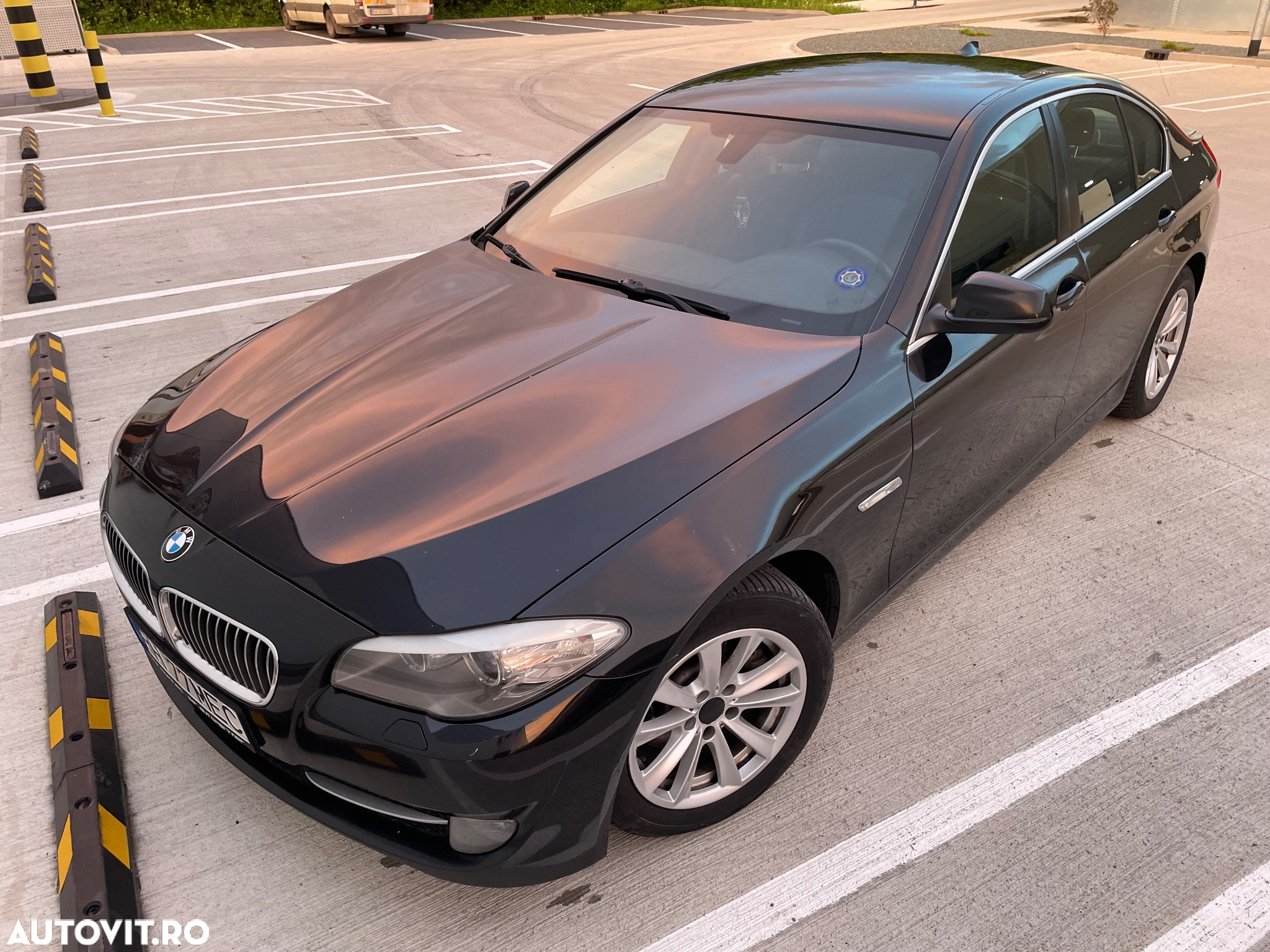 BMW Seria 5 520d - 2
