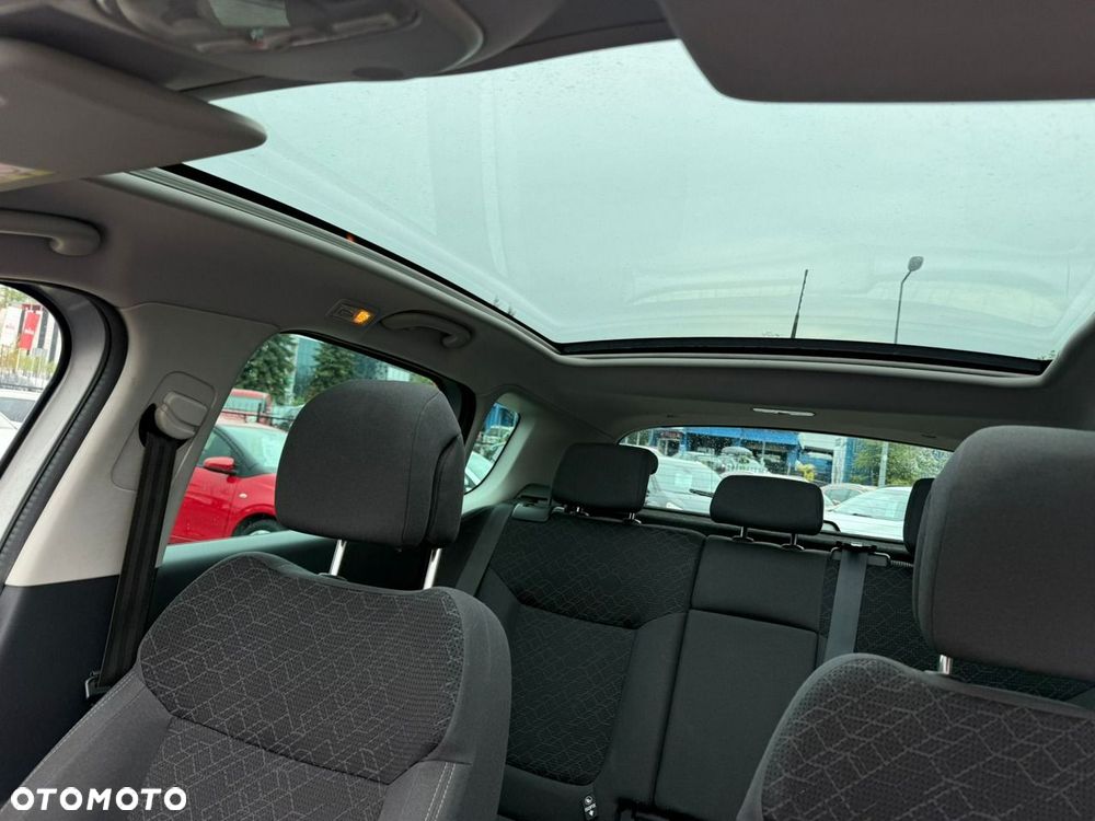 Peugeot 3008 1.6 THP Allure - 32