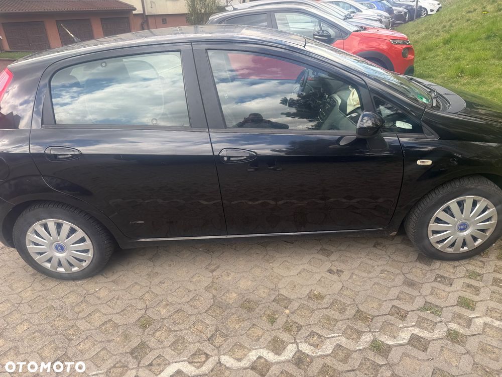 Fiat Punto 1.4 16V Emotion - 11