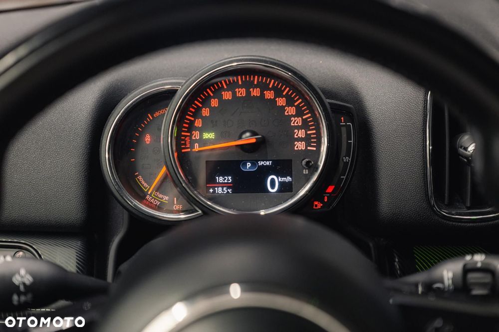 MINI Countryman - 32