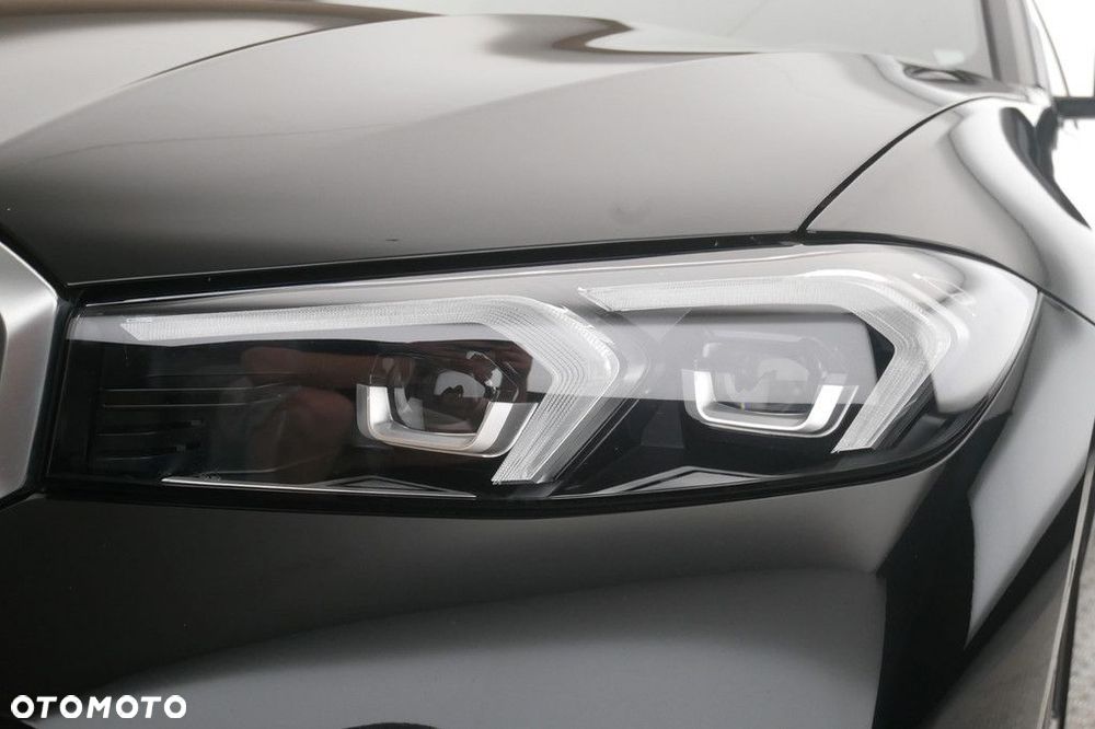 BMW Seria 3 - 13