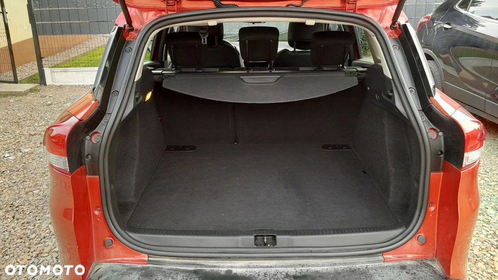 Renault Clio 1.2 16V 75 Limited - 9