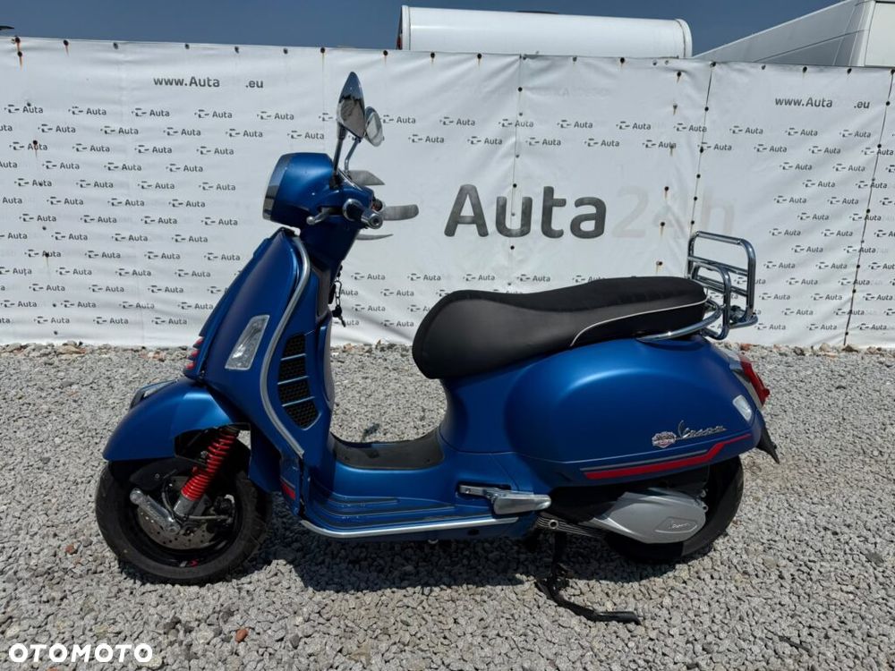 Piaggio Vespa - 3