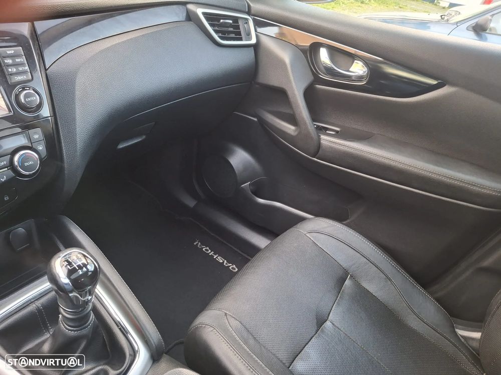 Nissan Qashqai 1.5 dCi TEKNA+ - 28
