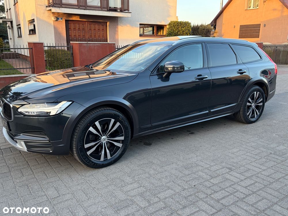Volvo V90 Cross Country D4 AWD Geartronic Pro - 2