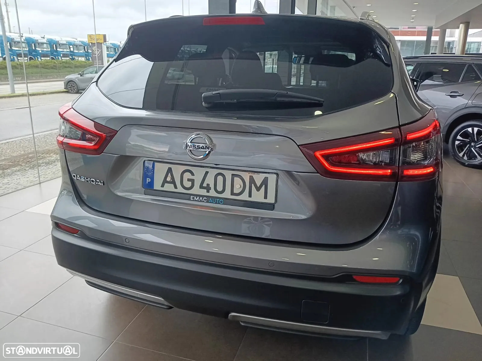 Nissan Qashqai 1.5 dCi N-Connecta J18 - 5