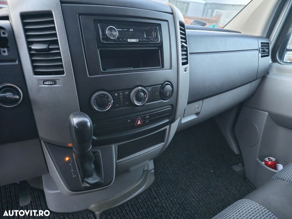 Mercedes-Benz Sprinter - 7