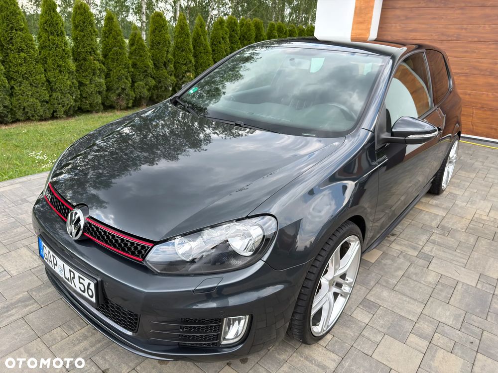 Volkswagen Golf 2.0 GTI - 13