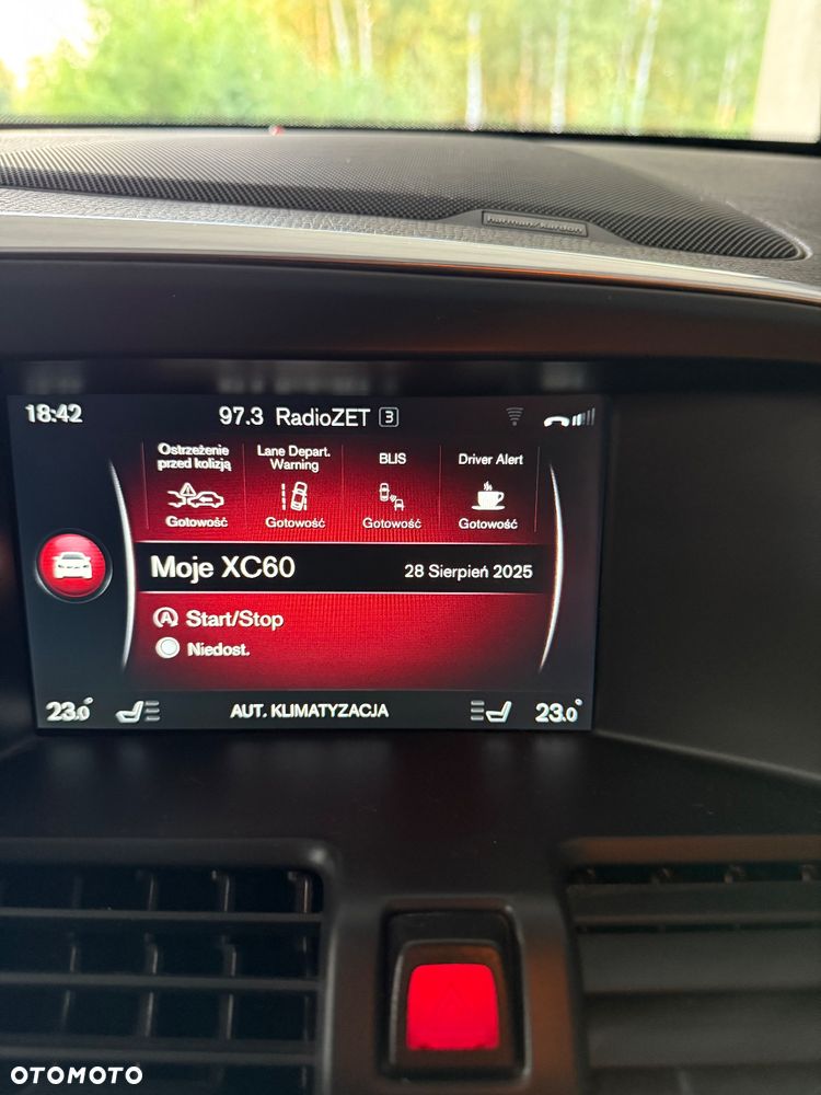 Volvo XC 60 D5 AWD Summum - 14