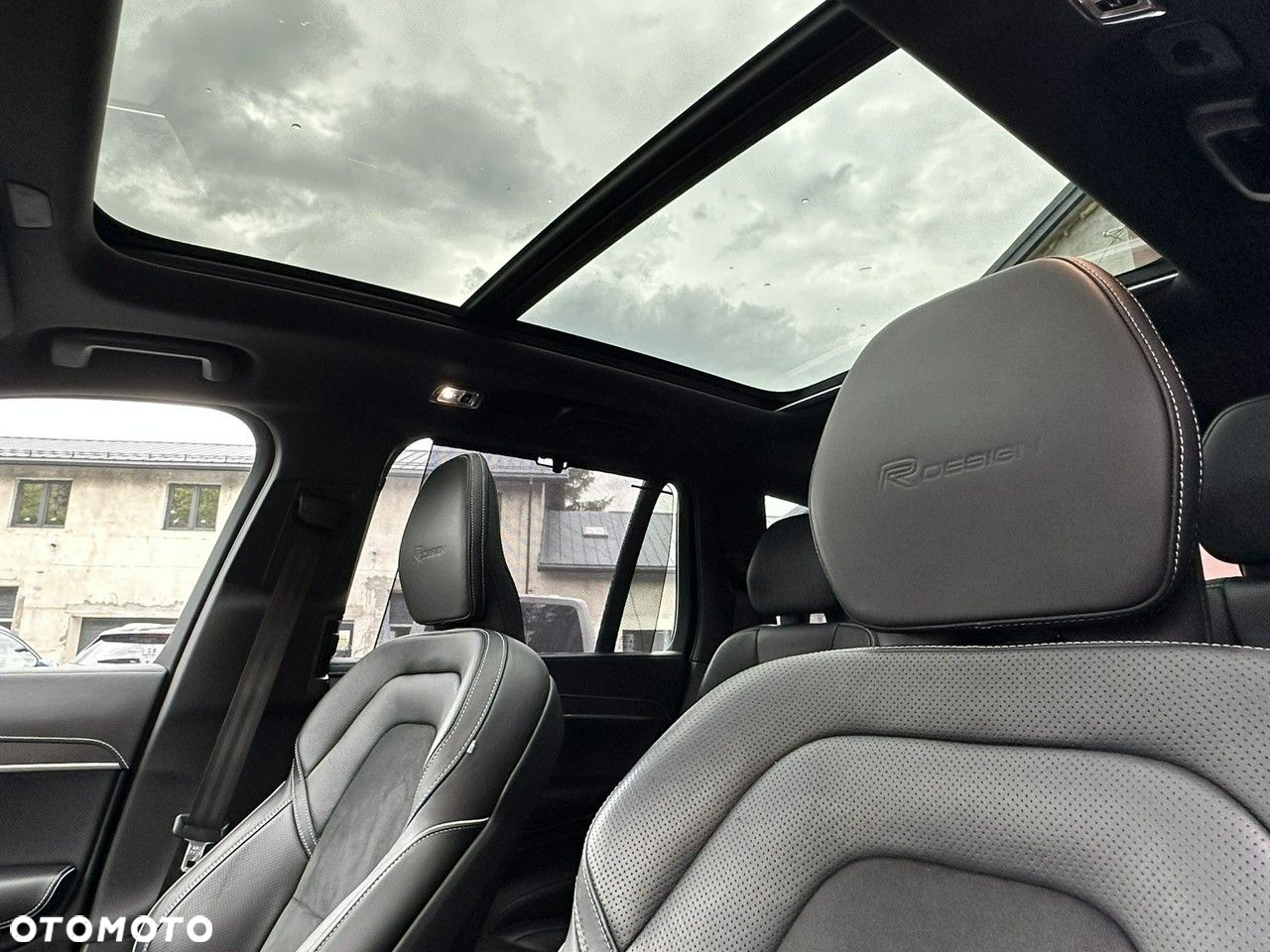 Volvo XC 90 D5 AWD R-Design 7os - 15