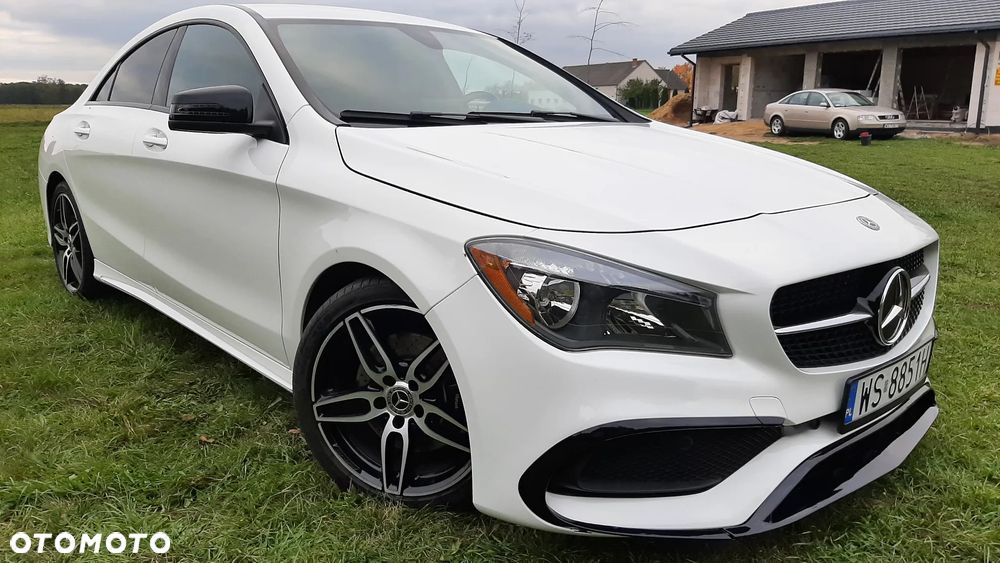 Mercedes-Benz CLA 250 7G-DCT AMG Line - 19