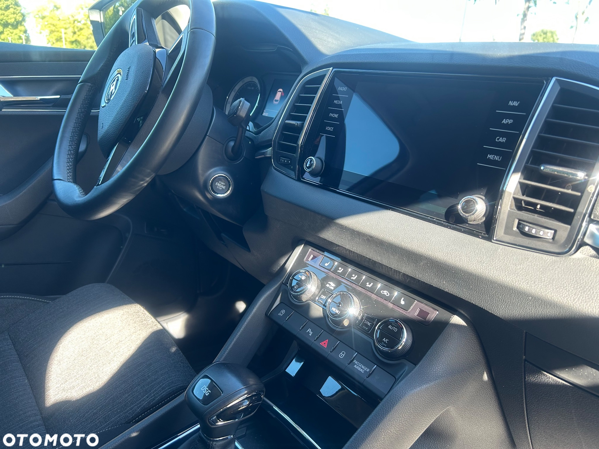 Skoda Karoq 1.5 TSI ACT 4x2 Ambition DSG - 15