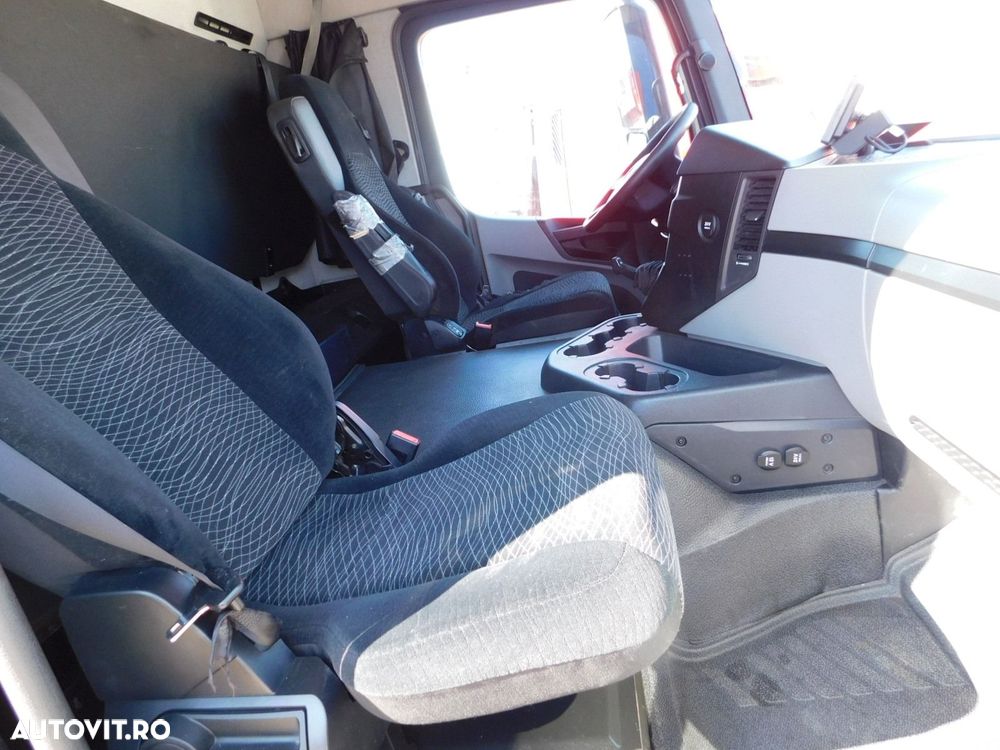 Mercedes-Benz Antos - 5