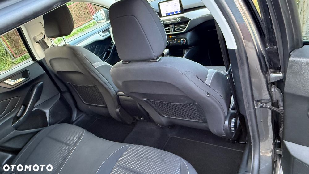 Ford Focus 1.5 EcoBlue Start-Stopp-System ACTIVE DESIGN - 14