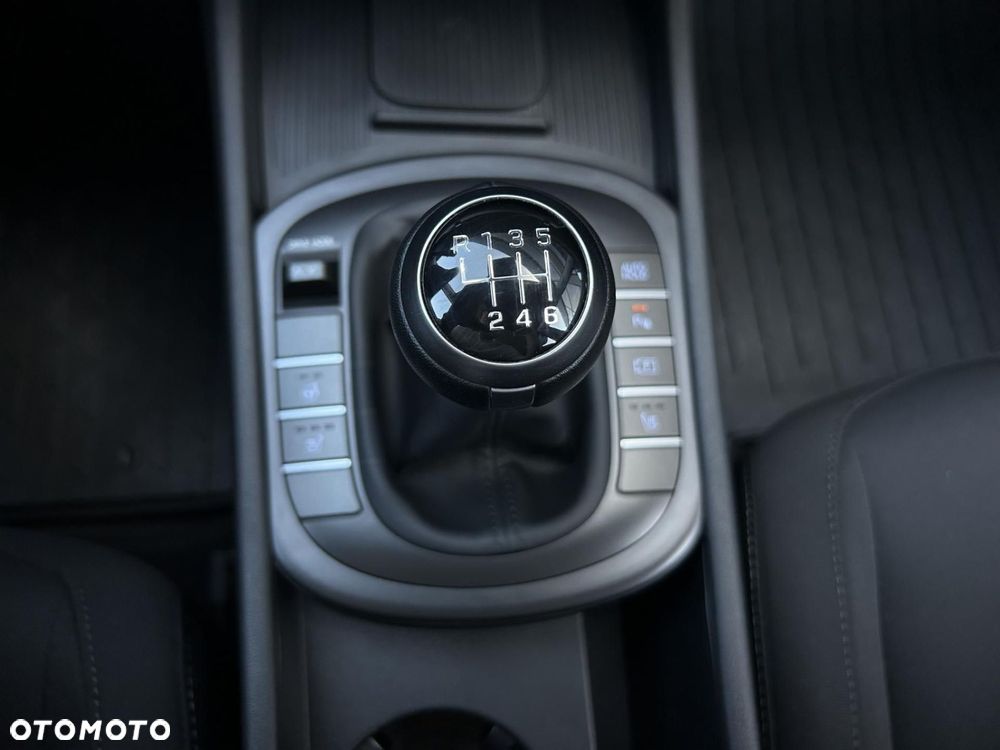 Hyundai Kona - 30