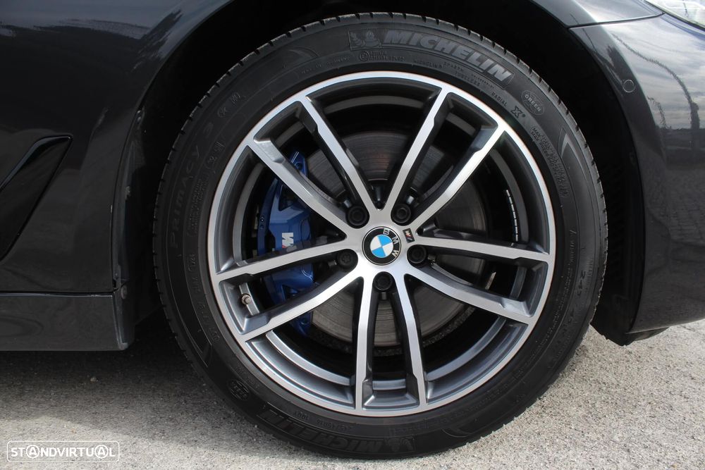 BMW 530 e Pack M - 9