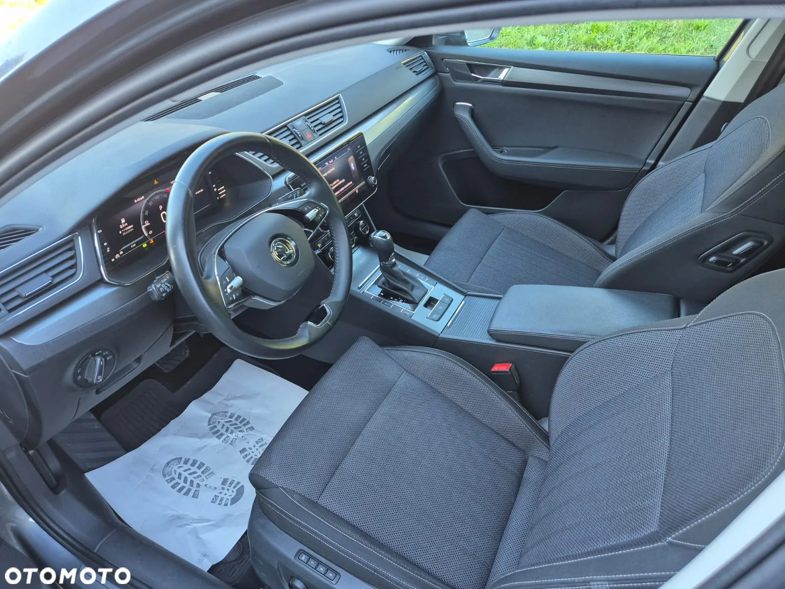 Skoda Superb 2.0 TDI SCR 4x4 Style DSG - 10