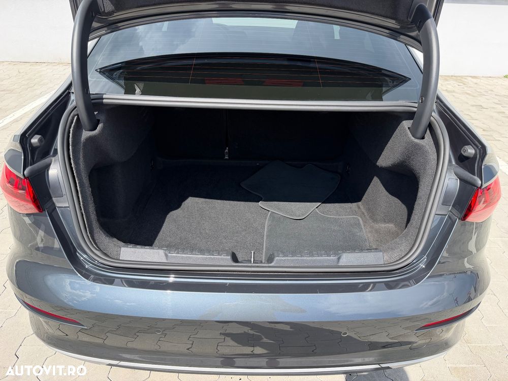 Audi A3 Limuzina 30 TFSI S tronic - 25