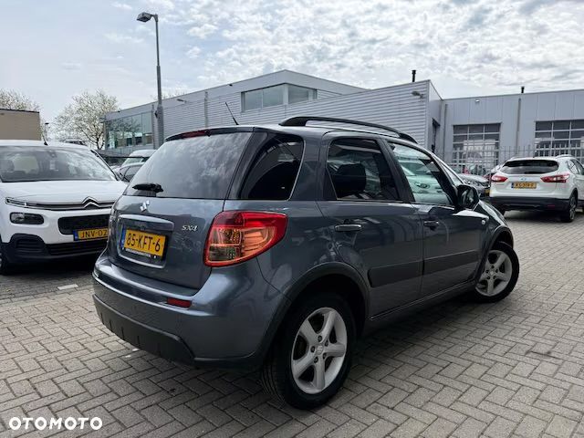 Suzuki SX4 1.6 VVT 4x2 Limited - 3