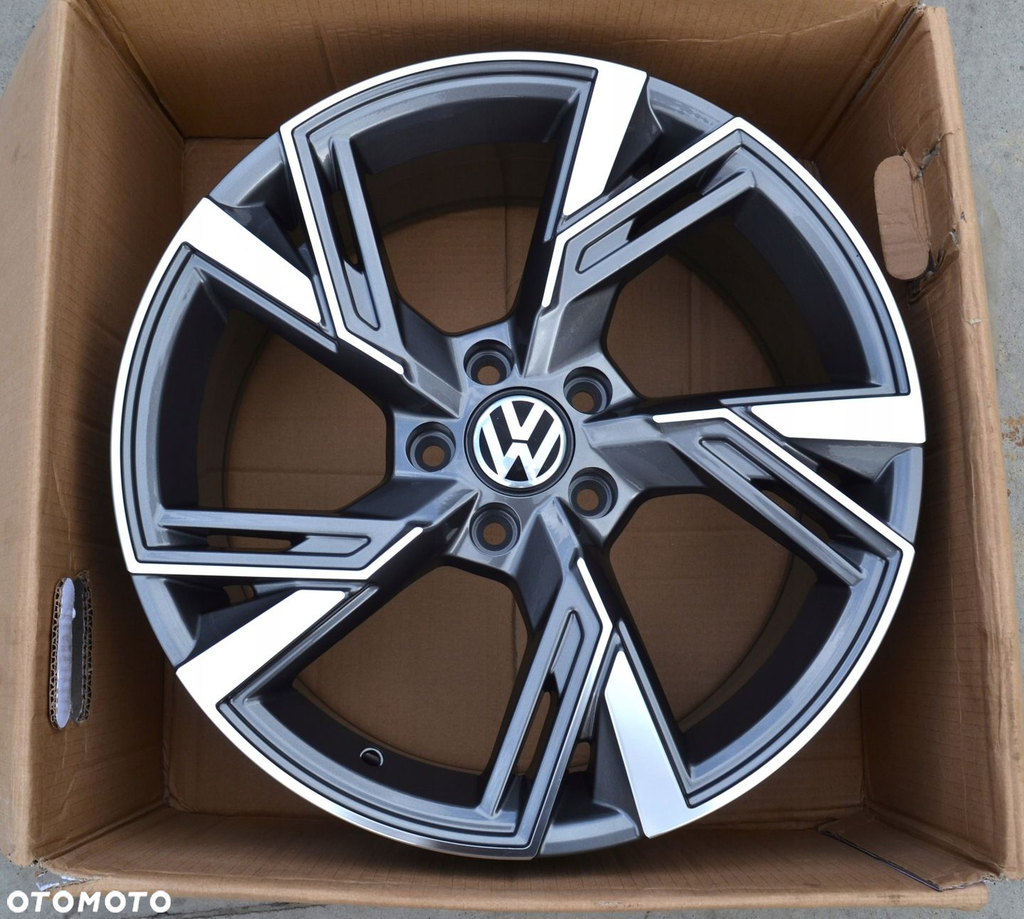 FELGI 18" 5X112 VW ARTEON GOLF VIII PASSAT B7 B8 SCIROCCO TIGUAN - NOWE - 5