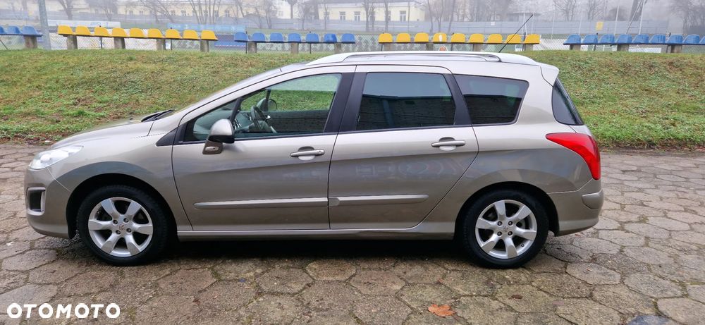 Peugeot 308 1.6 e-HDi Active STT - 9