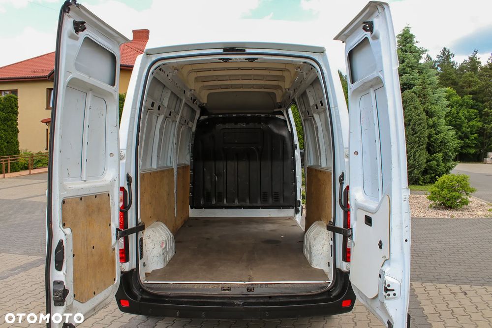 Renault Master - 32